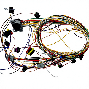 Faisceau de câblage de signalisation automobile multi-branches avec gaine tressée, connecteur blanc/gris, faisceau de câblage personnalisé OEM 12V 24V - Product Image 1