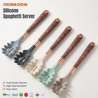 Fourchette à pâtes en silicone de qualité alimentaire supérieure, passoire à spaghetti, cuillère de service pour nouilles, sans BPA, résistante à la chaleur 446 ° F OEM ODM FDA