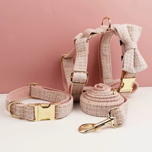 Dekorasi Pita Hari Valentine untuk Anjing Pola Solid Bahan Kalung Tali Leher dengan Gesper Rose Gold Desain Lembut - Product Image 1