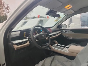 2024 Changan Hunter รถปิคอัพห้องโดยสารคู่4WD ไฟฟ้าไฮบริด EV รถไฟฟ้าเชื้อเพลิงใหม่ความสามารถด้านซ้าย - Product Image 6