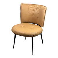 Chaise de salle à manger ergonomique moderne avec siège rembourré doux et pieds fins durables, chaise d'appoint élégante et rembourrée pour la maison et les restaurants