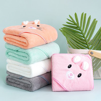 Serviette à capuche pour bébé en polaire corail ultra douce et absorbante, peignoir de bain pour nouveau-né, garçons et filles, cadeaux de naissance pour invités