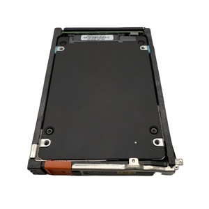 D4f-2sfxl2-1920 005053676 3*d4f 1.92tb All Flash 25x2.5 Ssd Upg Hard Driver en stock Disques durs D4f-2sfxl2-1920-emc - Product Image 3