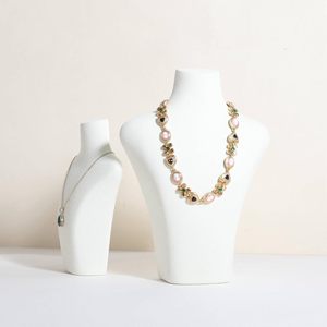 Expositor de Collares y Colgantes de 18/23/28cm, Organizador de Joyas, Soporte de Exhibición, Busto de Maniquí para Joyería, Exhibición de Collares y Colgantes para Escaparates - Product Image 1