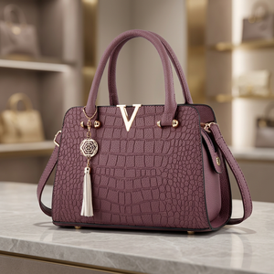Pochette de mode pour femme en cuir véritable de vache, de mouton et de veau, avec bandoulière, fermeture éclair, imperméable, durable, légère, 3L+ - Product Image 2