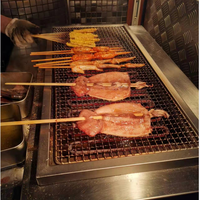 Machine de gril d'acier inoxydable de gril de BBQ sans fumée électrique à grande vitesse commerciale