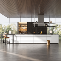 Meubles de cuisine modernes en bois sur mesure avec îlot central, placards de rangement intégrés, ensemble complet de meubles de cuisine écologiques