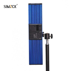 Simock - Luz de Cámara Portátil de 24 W, Alimentada por Batería de Iones de Litio, Temperatura de Color Ajustable de 3200 K a 5600 K, Regulable, para Fotografía y <span class=keywords><strong>Tiktok</strong></span> - Product Image 2