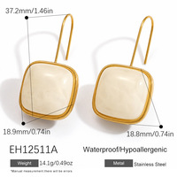 Anting-anting liontin resin persegi modis dari baja anti karat SUMMLY, bergaya artistik retro, warna bumi, dengan pengait bulat persegi.