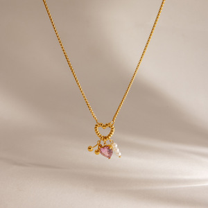 Nuevo Collar de Moda para Mujer con Diseño de Corazón y Cadena de Bambú de Acero Inoxidable con Circonitas Apiladas - Product Image 1