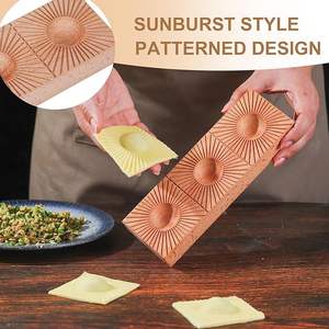 Doble cara Sunburst patrón de trigo Ravioletti moldes de madera Pasta <span class=keywords><strong>Ravioli</strong></span> tablero Triple <span class=keywords><strong>Ravioli</strong></span> moldes - Product Image 3