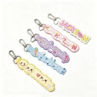 Porte-clés brodés personnalisés en gros avec lettres, texte personnalisé, étiquette nominative double face en sergé avec broderie de logo personnalisé