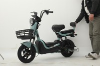 Trottinette électrique à freins à tambour avant et arrière, autonomie maximale 60 km, écran LCD, idéale pour la conduite en ville - Vente flash