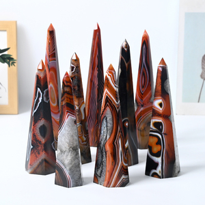 Vente en gros de pierres précieuses naturelles de haute qualité pour la guérison, points de cristal d'agate sardonyx rouge rayée pour la décoration - Product Image 3