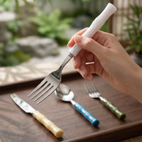 Ensemble de couverts en acier inoxydable de qualité alimentaire, manche en céramique en forme de bambou, vaisselle occidentale pour dîner et dessert, vente en gros