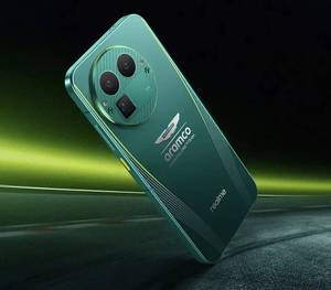 Teléfono Inteligente Realme GT8 Pro AstonMartin 5G Desbloqueado Regionalmente, Pantalla OLED 2K+ de 6.79 Pulgadas, Snapdragon 8 Elite Gen5, 7000 mAh, Cargador de 120 W, NFC - Product Image 6