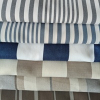 Tissu d'extérieur épais en oléfine tissée, résistant aux UV, imperméable et antidérapant - Couleurs et coupes personnalisées pour canapés et auvents