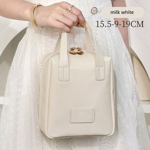 Bolsa de Maquillaje Portátil de Gran Capacidad, Bolsa de Almacenamiento de Cosméticos de Viaje, Bolsa de Aseo, Fábrica con Certificación BSCI - Product Image 6