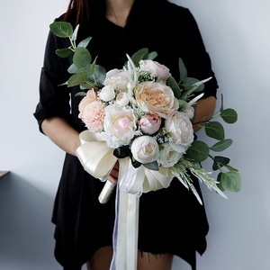 <span class=keywords><strong>Bouquet</strong></span> <span class=keywords><strong>de</strong></span> mariée <span class=keywords><strong>de</strong></span> haute qualité, frais, en gros, <span class=keywords><strong>rose</strong></span>, <span class=keywords><strong>bouquet</strong></span> <span class=keywords><strong>de</strong></span> mariée, fleur <span class=keywords><strong>de</strong></span> simulation 3D - Product Image 3