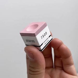 ชอล์ก7500 TP พร้อมกล่องแม่เหล็กสีเทา/ชมพูสำหรับสนุ๊กเกอร์และบิลเลียดเปิดผลิตภัณฑ์ - Product Image 1