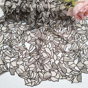 कारखाने के स्टॉक सस्ते उच्च गुणवत्ता वाले दो-रंग पत्ती लेजर कढ़ाई फीता कपड़े के लिए उपलब्ध sam [मुफ्त फीता कपड़े - Product Image 2