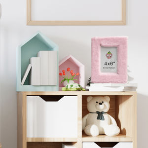 Cadre en peluche pour la première photo de bébé Nom et date personnalisés Décor de pépinière Bordure moelleuse Cadre photo 4x6/4x4 pouces - Product Image 2