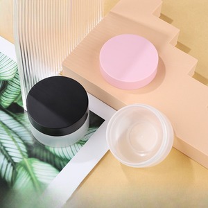 Venta al por mayor de tarros vacíos de plástico esmerilado envases cosméticos de <span class=keywords><strong>5ml</strong></span> a 200ml tamaños con tarro transparente tapa blanca crema hecha de material PP - Product Image 4
