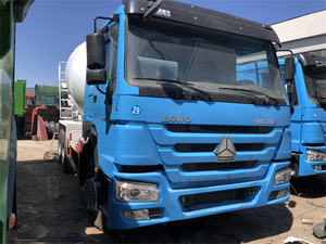 Camion tracteur d'occasion Sinotruk Euro2 Diesel 6X4 à direction à gauche HOWO 10 roues avec capacité de charge de 21-30T, 371 ch, caméra arrière 360° - Product Image 2