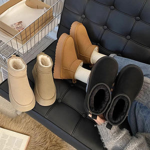 <span class=keywords><strong>Botas</strong></span> de nieve sin cordones de suela gruesa para mujer de talla grande PU <span class=keywords><strong>plataforma</strong></span> superior tobillo cálido antideslizante forro de terciopelo zapatos de algodón - Product Image 6