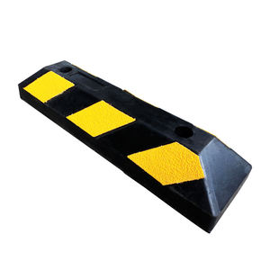 टिकाऊ 560 मिमी पार्किंग कर्ब्स रबर कार पहिया स्टॉपर - Product Image 2