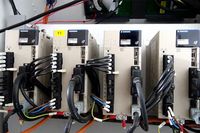 Router CNC de 8 Ejes 1821 con Dispositivos Rotatorios