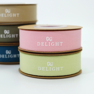 Cinta de Algodón Sólida Personalizada con Diseño de Lazo, Logotipo Impreso Personalizado con Lámina Dorada, Cinta de <span class=keywords><strong>Grosgrain</strong></span> de Alta Resistencia para Envolver Regalos - Product Image 5