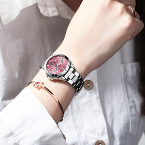 Orologi Golden Couple: <span class=keywords><strong>Orologio</strong></span> da Polso al Quarzo da Uomo e da <span class=keywords><strong>Donna</strong></span>, Impermeabile, con Cinturino in Acciaio Inossidabile, Ideale per Studenti e Professionisti - Vendita Calda - Product Image 4