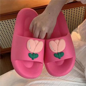 Encantadoras zapatillas de mujer 2024 logotipo personalizado verano nuevo hogar Baño antideslizante PVC zapatos zapatillas para mujer planas - Product Image 5