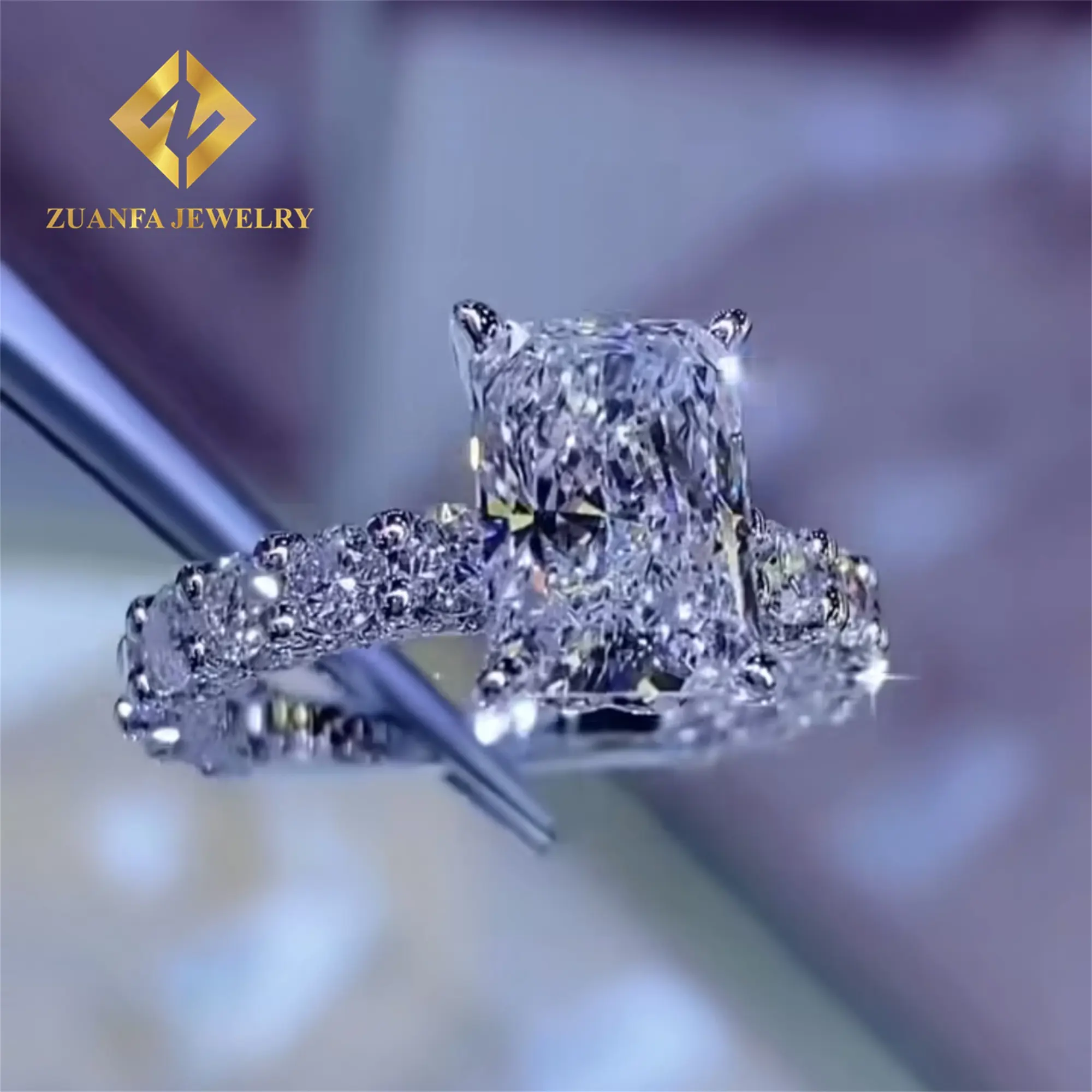 Perhiasan cincin pernikahan wanita desain mewah 925 perak 10K emas putih hancur cincin pertunangan berlian Moissanite