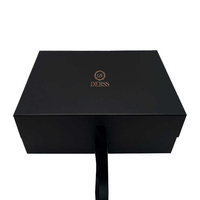 Emballage de boîte-cadeau de vêtements avec logo imprimé personnalisé boîtes pliantes en carton à plat en papier avec couvercle magnétique pour vêtements