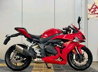 Moto de course sportive QJMOTOR SRK800RR Sai800 RS 778cc 4 cylindres