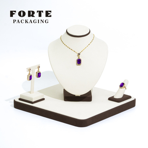 FORTE Schmucktablett Mikrofaser-Ohrring-Präsentationstablett Kundenspezifischer Ringständer Schmuck-Display-Ständer - Product Image 1