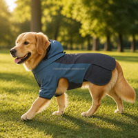 Veste de pluie pour chien, vêtements imperméables pour animaux de compagnie, coupe-vent, bande réfléchissante, capuche, manteau de promenade en plein air, chiot, vente en gros personnalisée