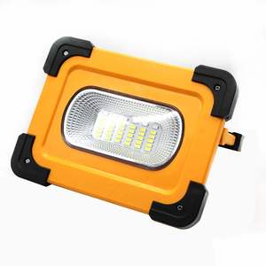 Lampe de travail LED à énergie <span class=keywords><strong>solaire</strong></span>, éclairage d'urgence portable avec <span class=keywords><strong>support</strong></span> magnétique à 180 degrés, IP65 pour application de jardin - Product Image 1