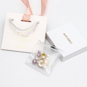 Boîte à bijoux personnalisée avec logo imprimé, pochette et sac cadeau en papier de luxe avec nom de marque en feuille d'or - Product Image 2