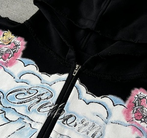 Nueva Sudadera con Capucha de Moda con Estampado DTG Desgastado, Cierre de Cremallera, Logotipo Personalizado, Color Negro, Estilo Y2K, Unisex, 100% Algodón - Product Image 4