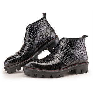 Mocassins pour hommes en cuir brun de haute qualité, fabriqués au Royaume-Uni, style rétro, cuir lavé, Goodyear Welted, lacets, brogues imperméables - Product Image 3