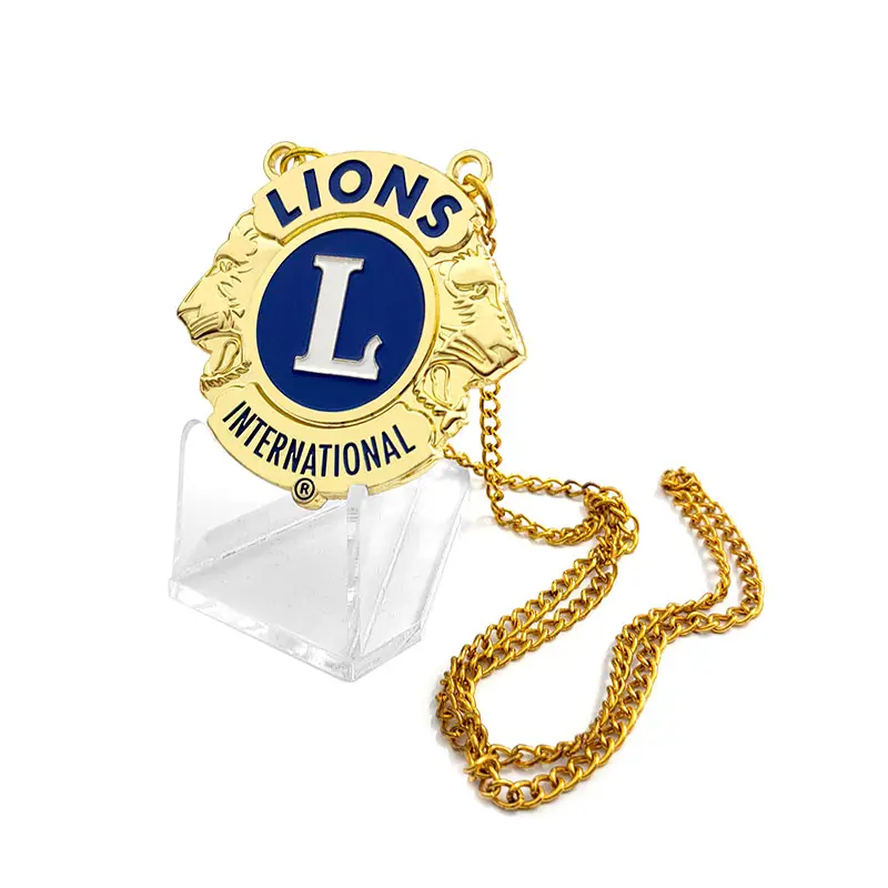 Lion Club Metall Abzeichen Halskette Gold Souvenir Religiöses Europa Buddhismus Gemalte Sicherheits nadel Kunst & Sammler Benutzer definierte Farbe 001