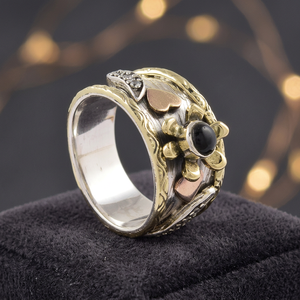 Bague de créateur en onyx noir, argent sterling 925, sertie clos, bijou ethnique élégant pour la méditation et les anniversaires - Product Image 1