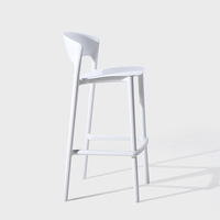 Tabourets de bar modernes en plastique noir et blanc pour cuisine extérieure, hauteur comptoir