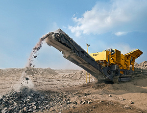 Trituradora de cono móvil Rock, trituradora de minería accionada por motor fácil de operar, a la venta, estación de impacto de oruga de mandíbula móvil para piedra - Product Image 4