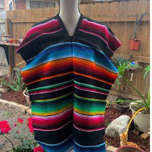 Chal Mexicano de Poliéster con Borlas, Diseño Jacquard Arcoíris Multicolor para Adultos, 70*175cm - Product Image 2