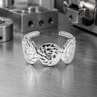 Beimai OEM Klassischer 18K Vergoldeter Edelstahl Verstellbarer Flügel-Offener Ehering für Geschenk & Party
