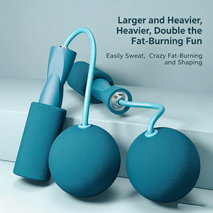 <span class=keywords><strong>Corde</strong></span> à sauter légère avec poignée en mousse durable et conception silencieuse à billes solides pour l'entraînement de perte de poids chez l'adulte et les sports en appartement - Product Image 3